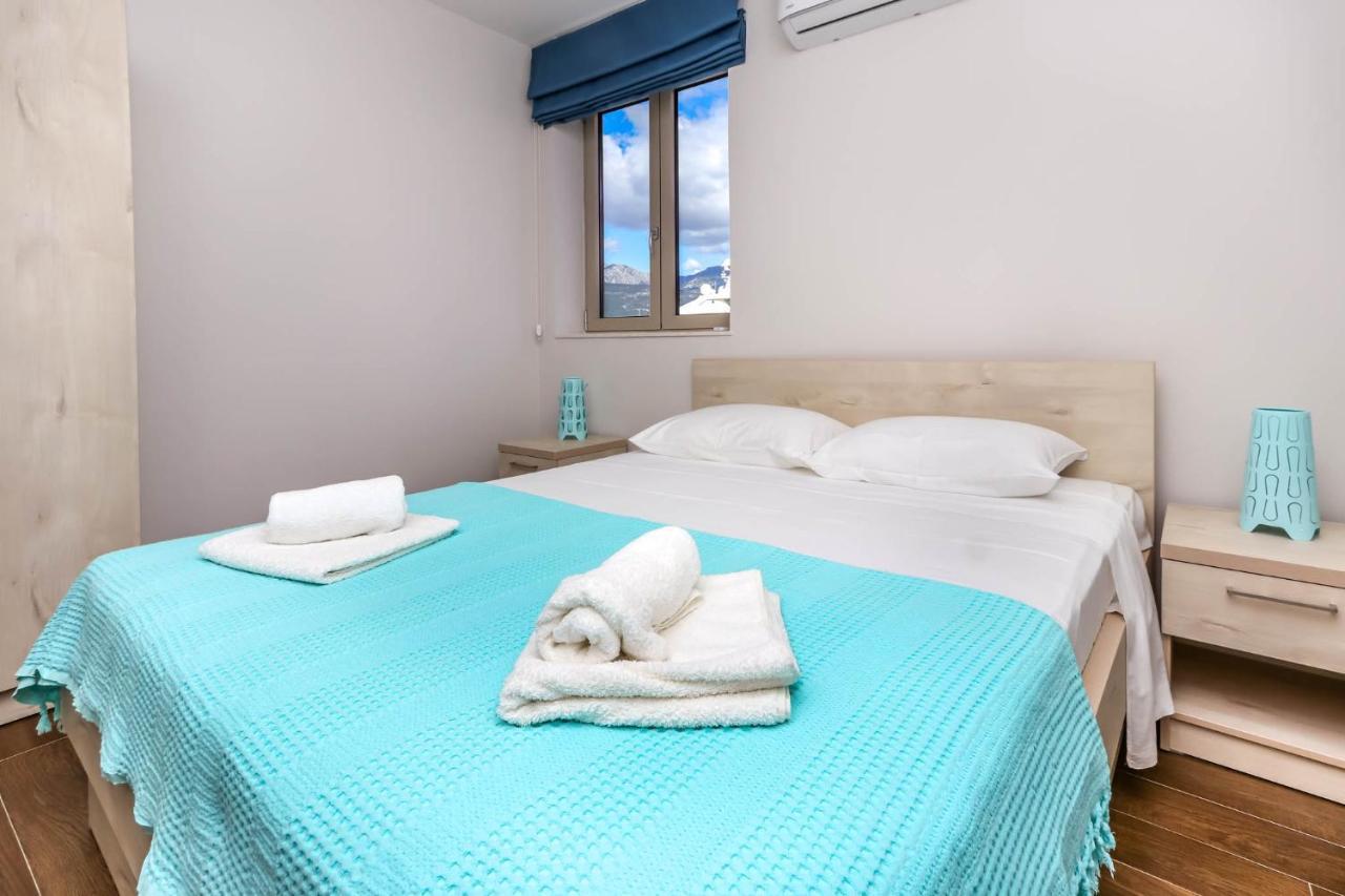 Timea Apartment Tivat Eksteriør bilde